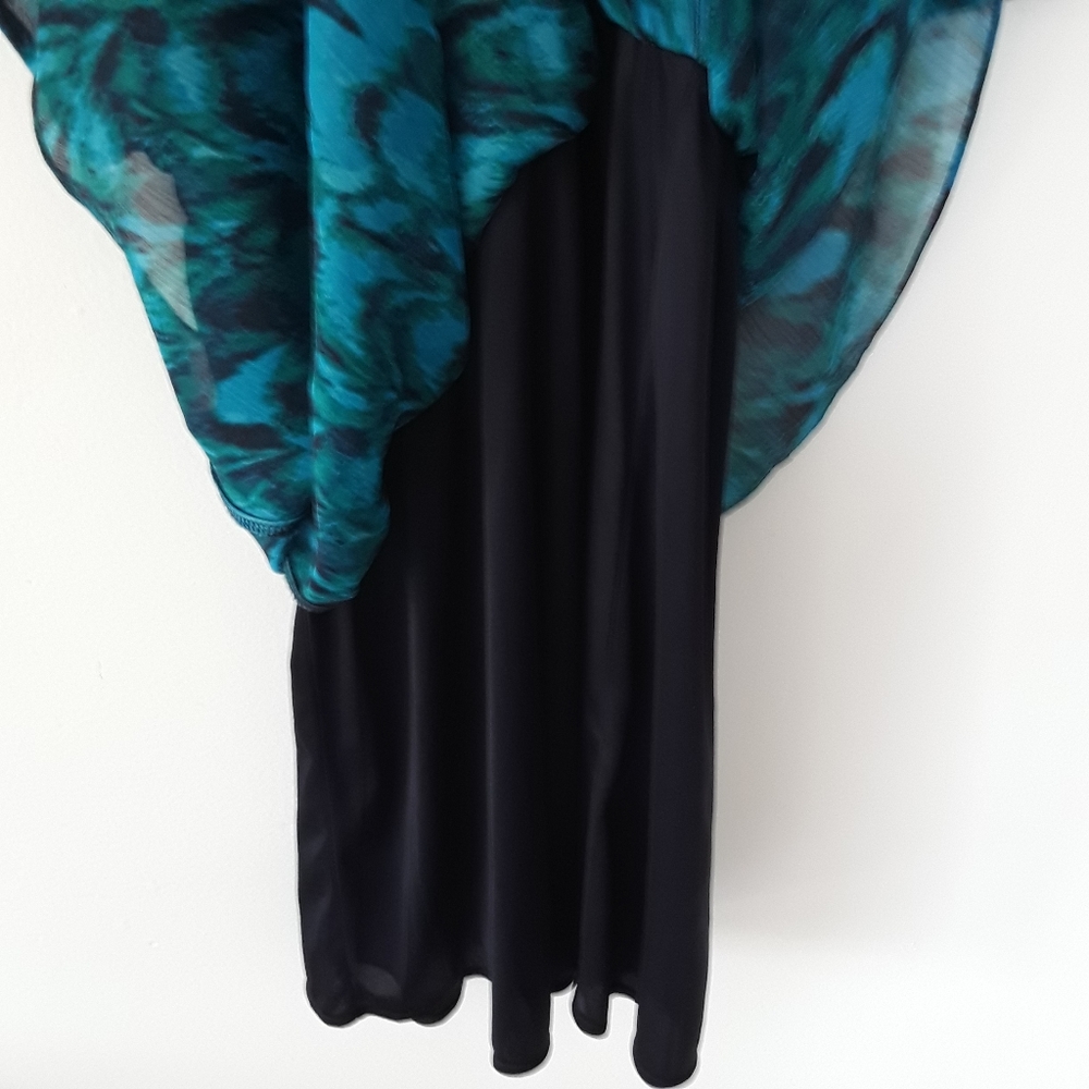 EXPRESS DRESS SIZE M TURQUOISE/GREEN SWIRL LINED - Picture 4 of 6